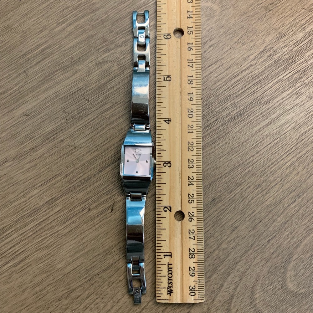 Guess Watch - Picture 4 of 7
